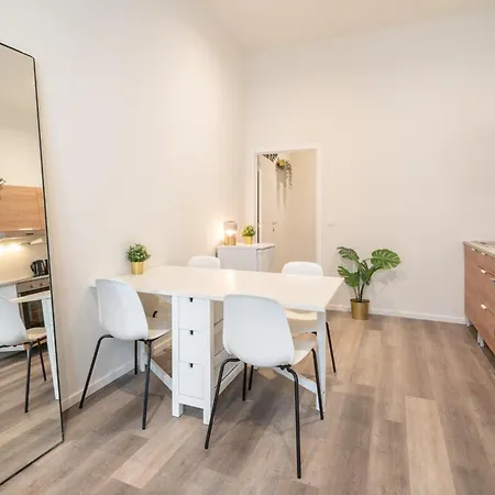 Cozy Daire Anvers